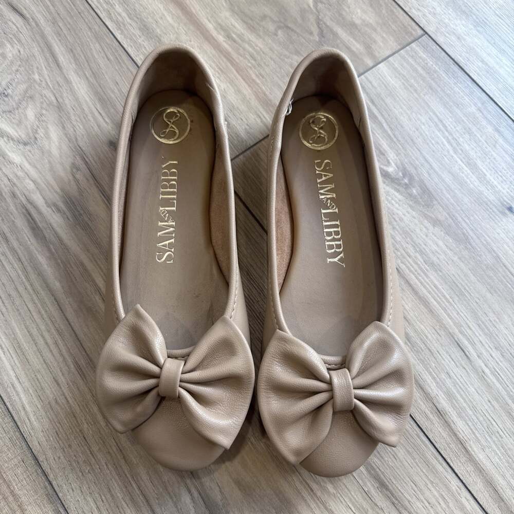 Sam & Libby Womens Tan Bow Ballet Flats Nude Slip On Shoes Size 6 preppy cottage